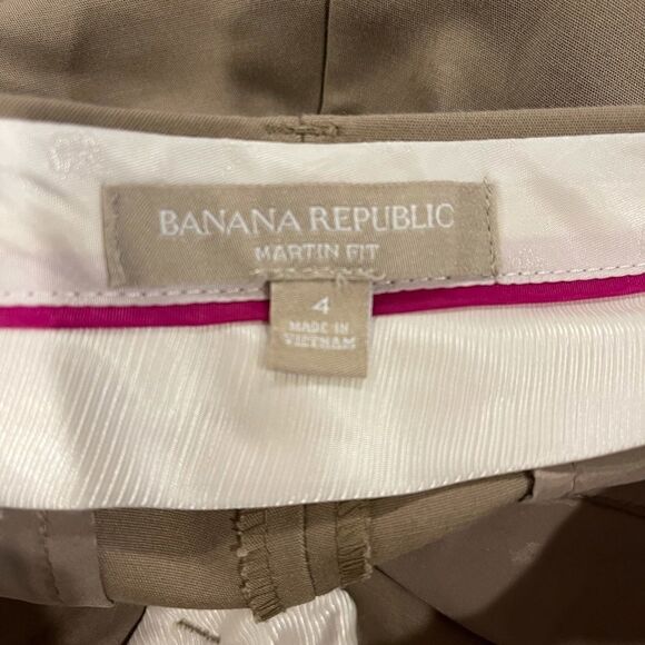 Banana Republic Dress Pant - Picture 2 of 2